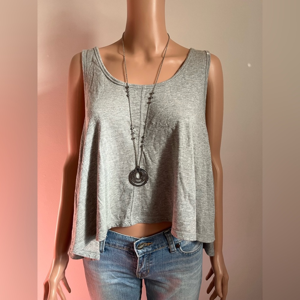 Gray High-Low Tank Top - Picture 5 of 6